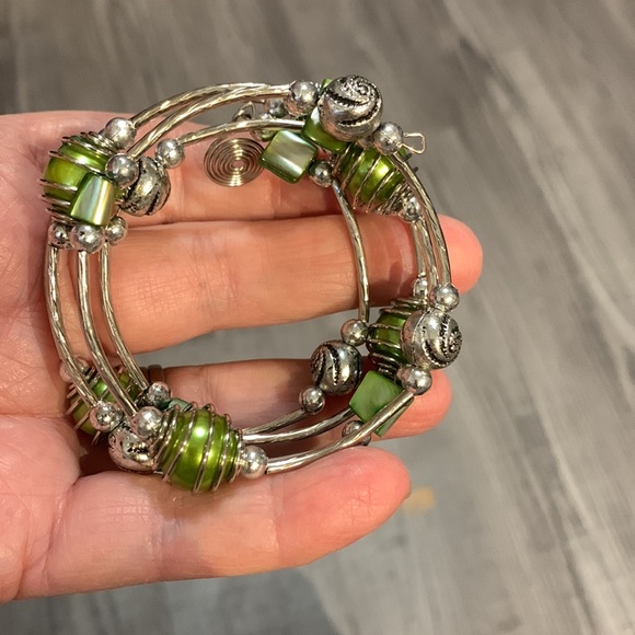 Wraparound bracelet jewelry silver and green - Picture 5 of 5